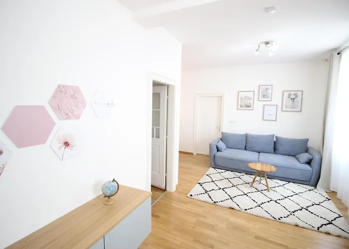 Landgasthof Schmid - & Restaurant Guest house