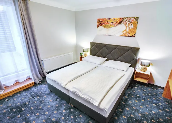 Landgasthof Schmid - & Restaurant Guest house